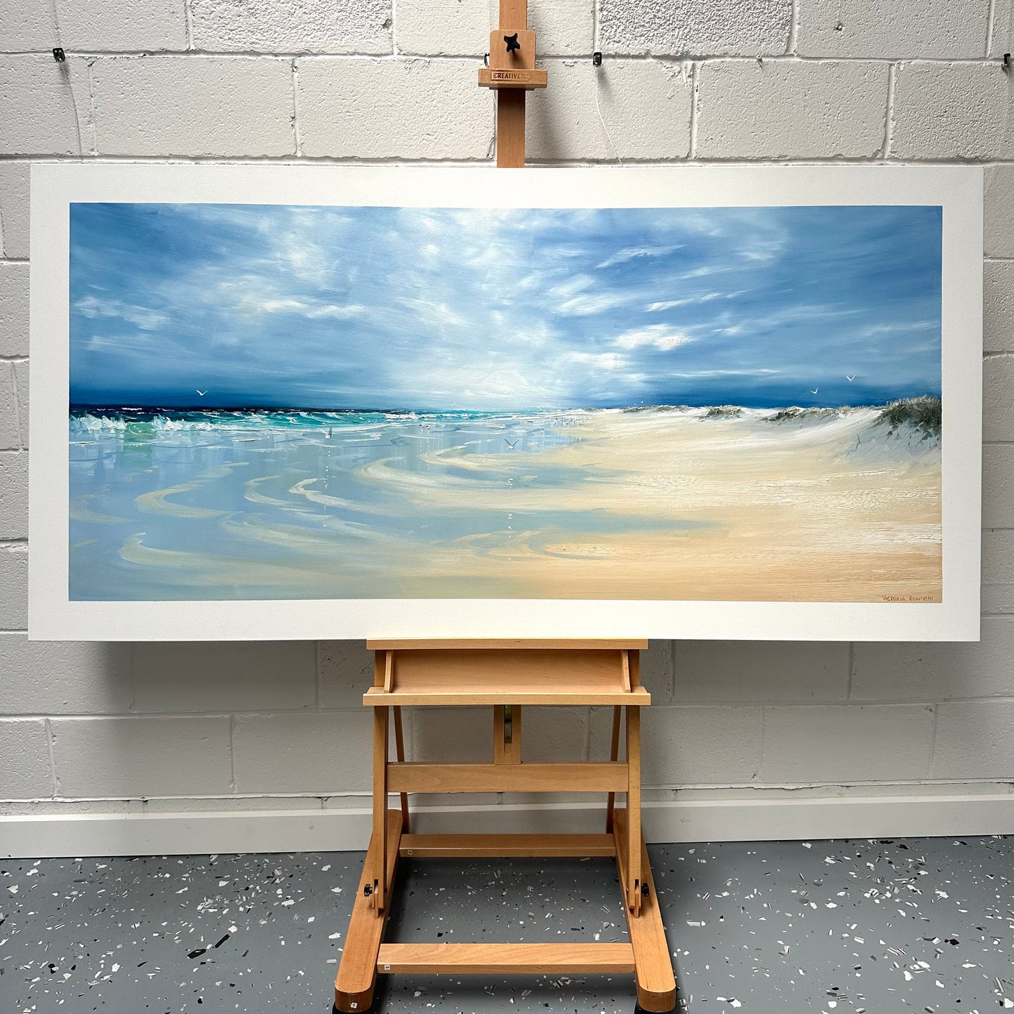 VICTORIA ROLINSKI Ocean Vibes